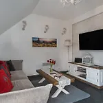 Ostoja Zaskalskie Szafir 74 M2