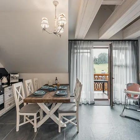 Ostoja Zaskalskie Szafir 74 M2 شقة *