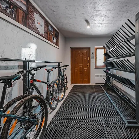 Ostoja Zaskalskie Szafir 74 M2 Jaworki